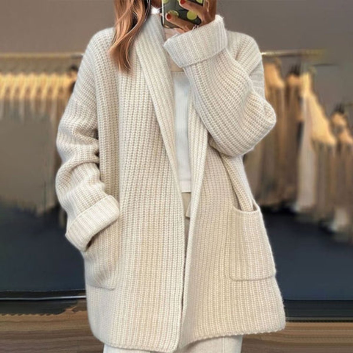 Lumina Wear Amelia cozy oversized knitted cardigan with integrated scarf, soft and warm, perfect for casual winter wear.