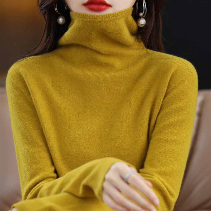 Lumina Wear Chloé wool blend turtleneck sweater with a cozy, soft texture, featuring a classic fit and stylish design.