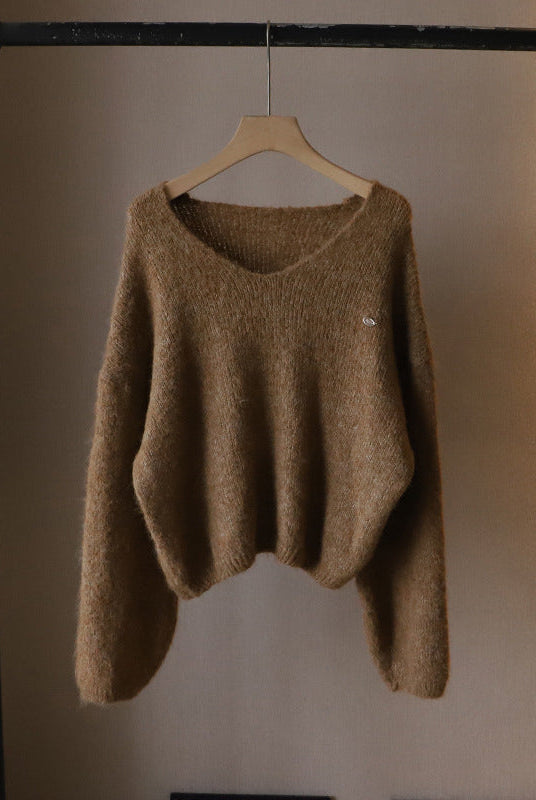 Lumina Wear Fiorentina soft draped vintage V-neck sweater with a comfortable fit, shown on a model with cozy knit details.