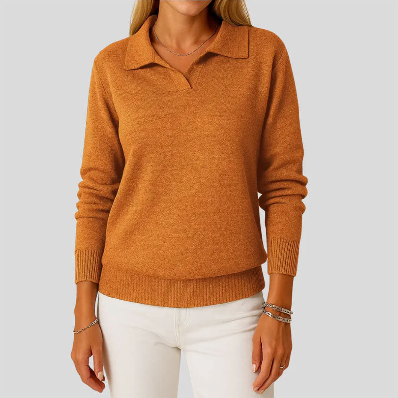 Sofia Amoretti Lumina knit sweater with relaxed fit, polo collar, and ribbed cuffs, styled in a cozy, casual look.