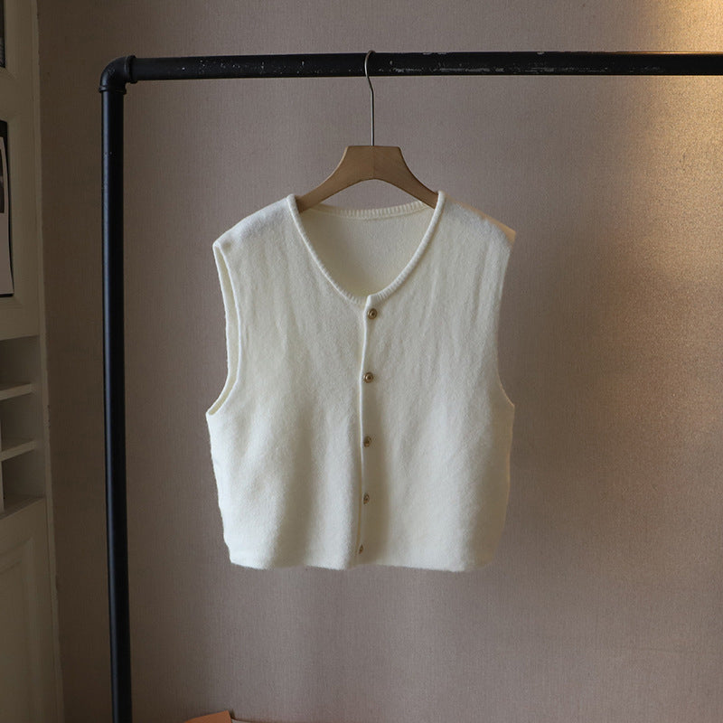 Lumina Wear Sofia women's knitted sweater vest for layering, featuring a stylish, elegant design in soft, cozy fabric.