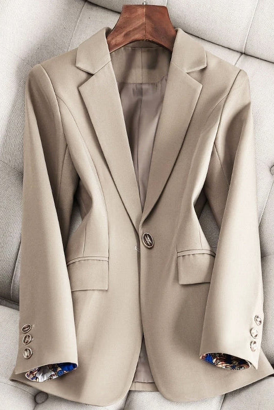 Lightweight Lumina Wear Valentina blazer with sleek design, single button closure, and classic fit, shown in a neutral color.