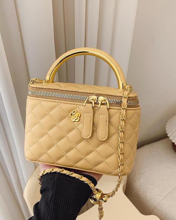 Lumina Wear Alice quilted crossbody handbag with adjustable strap, white trendy handbag with stylish stitching and compact design.