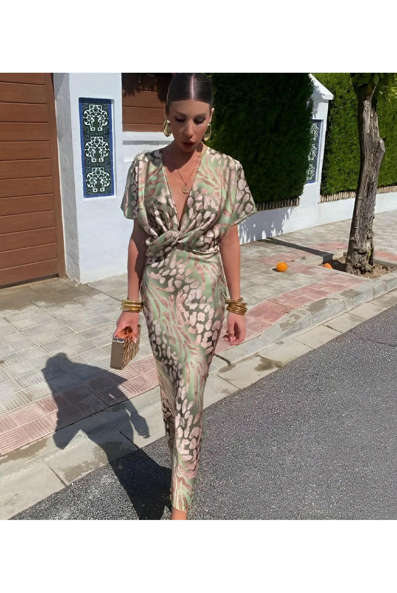 Lumina Wear Cara Classy Long Maxi Dress, elegant black dress with flowing fabric, perfect for formal occasions.