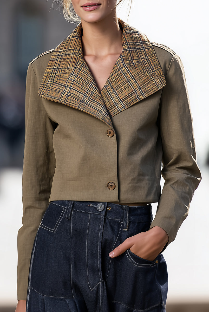Selma Lumina Vancouver cropped jacket with oversized plaid collar in khaki, featuring a stylish, relaxed fit and casual design.