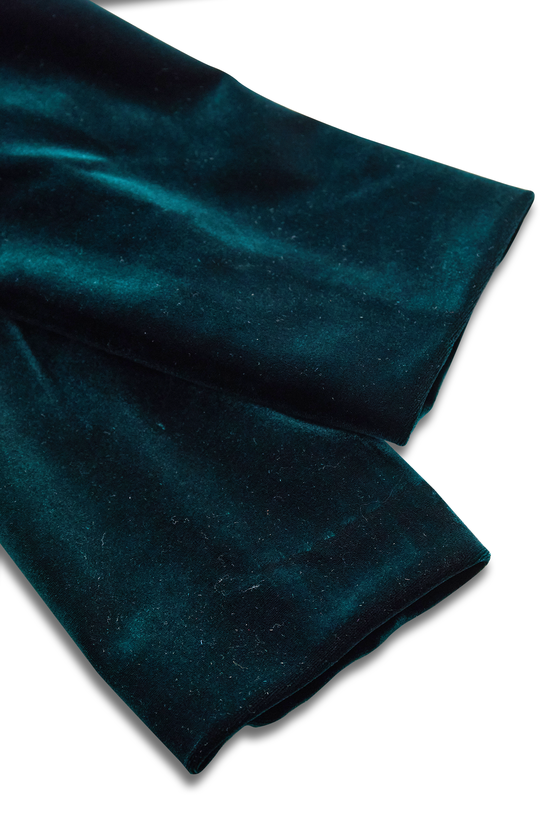 Emerald velvet blazer with satin lapels and rose embroidery by Lumina Wear, styled with a tailored fit and elegant design.