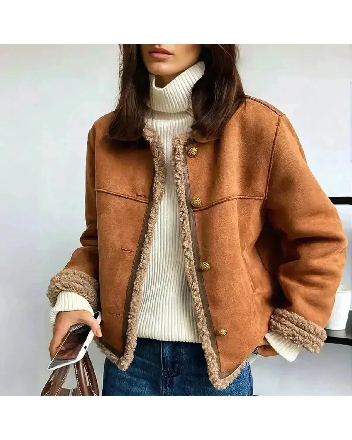 Luxurious brown Evelyn autumn jacket by Lumina Wear, featuring a stylish design and cozy fabric for fall weather.