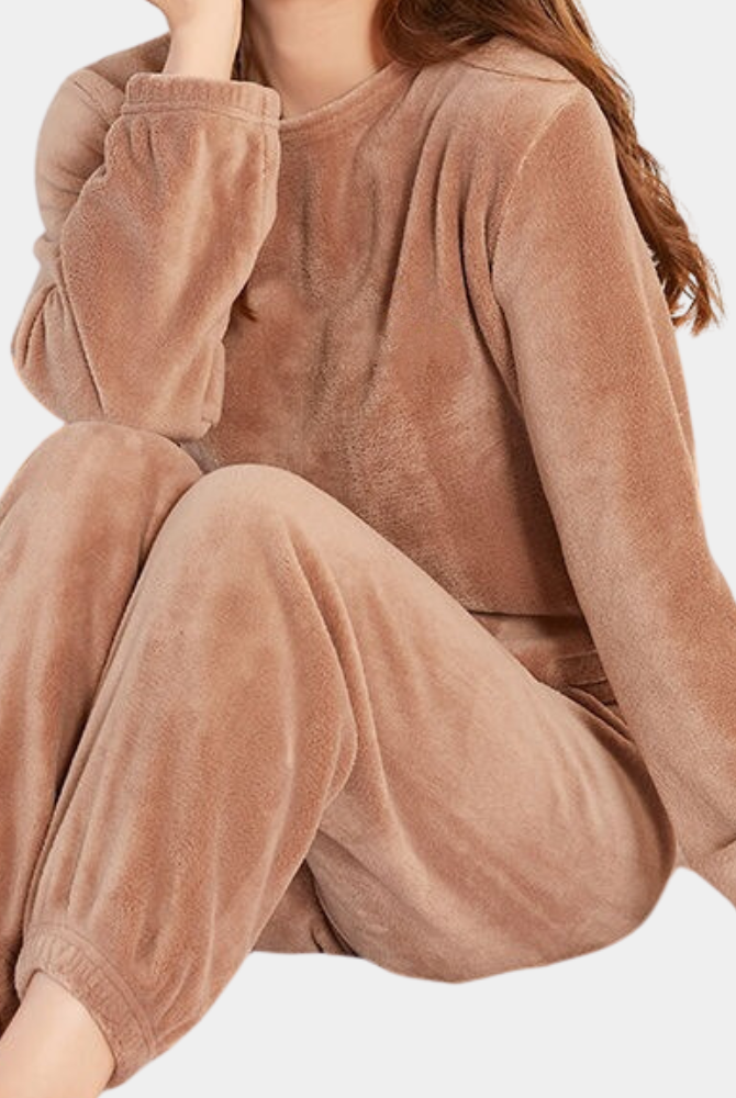 Lumina Wear Hailey ultra-soft fleece lounge set in brown, relaxed fit loungewear with comfortable, cozy fabric.