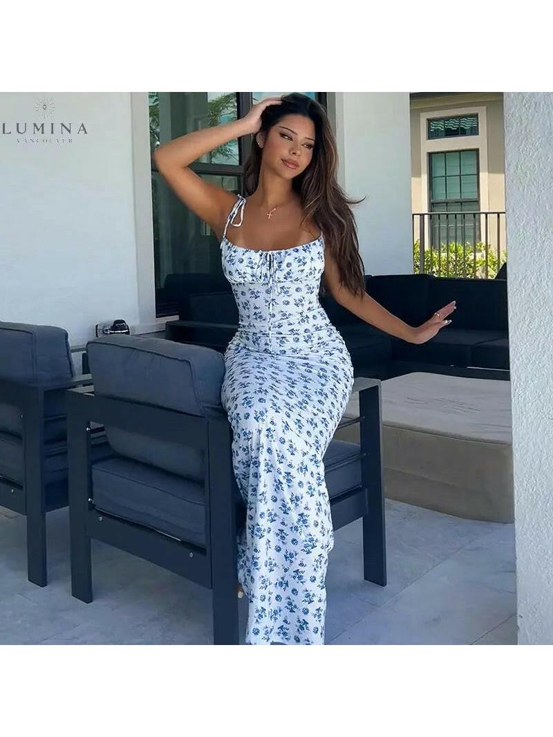 Lumina Vancouver Isabeau Maxi Dress in size S-8/10, featuring a flowy holiday vibe design with vibrant patterns.