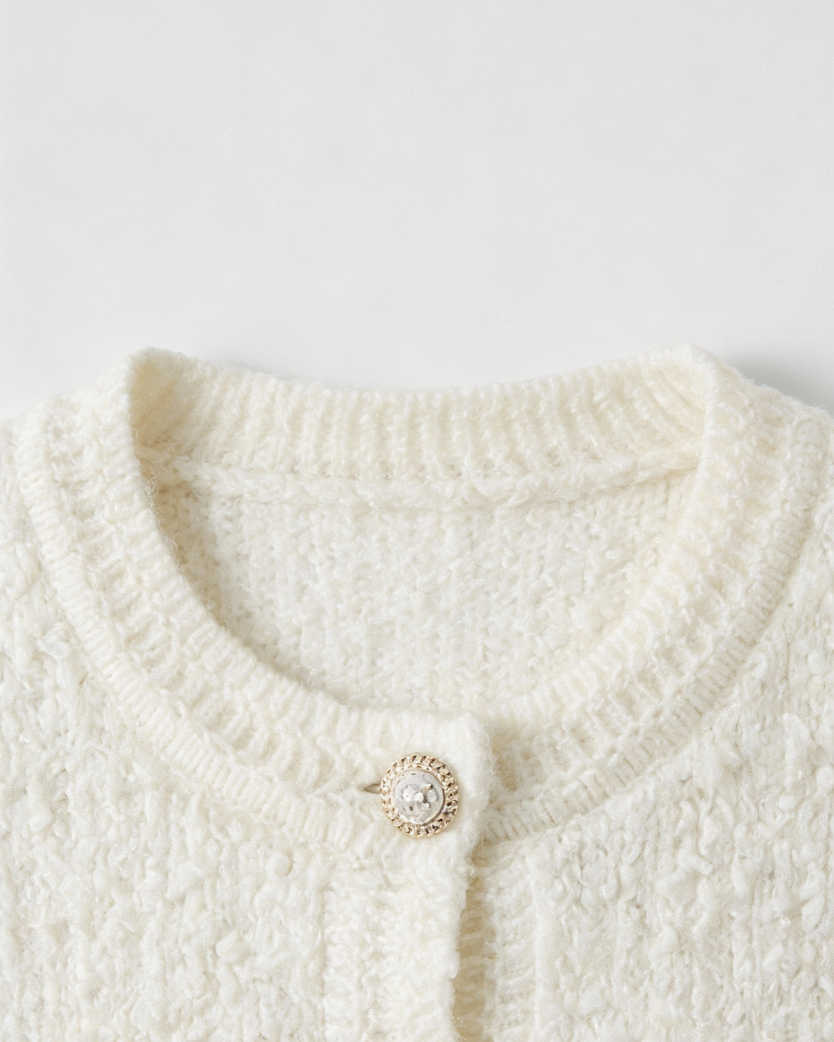 Lumina Wear Isabella cozy open-front cardigan with ribbed details, soft knit sweater for casual comfort and stylish layering.