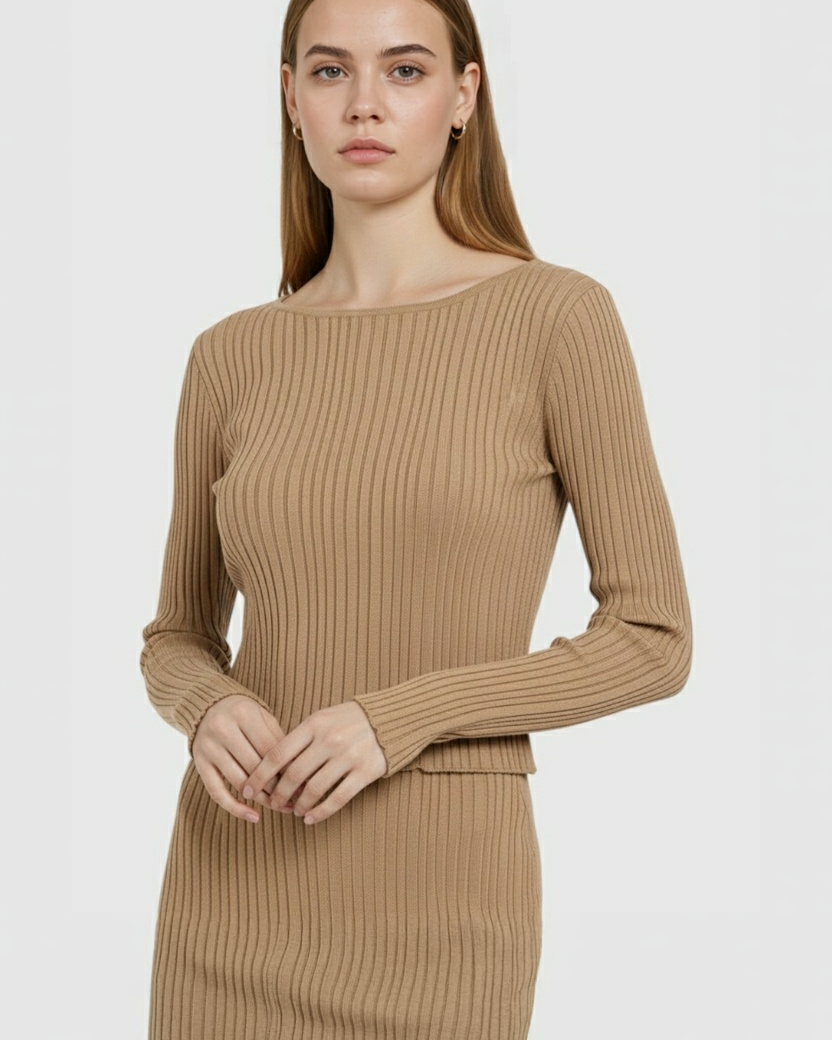 Elegant khaki maxi skirt set with slim fit from Lumina Wear, featuring a stylish and flowing design perfect for casual or formal wear.