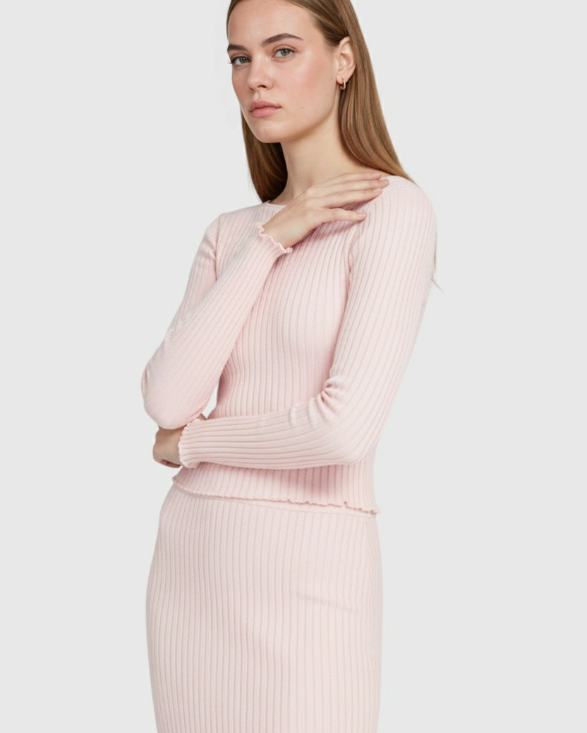 Elegant pink maxi skirt set by Lumina Wear featuring a sophisticated fit, perfect for stylish occasions.