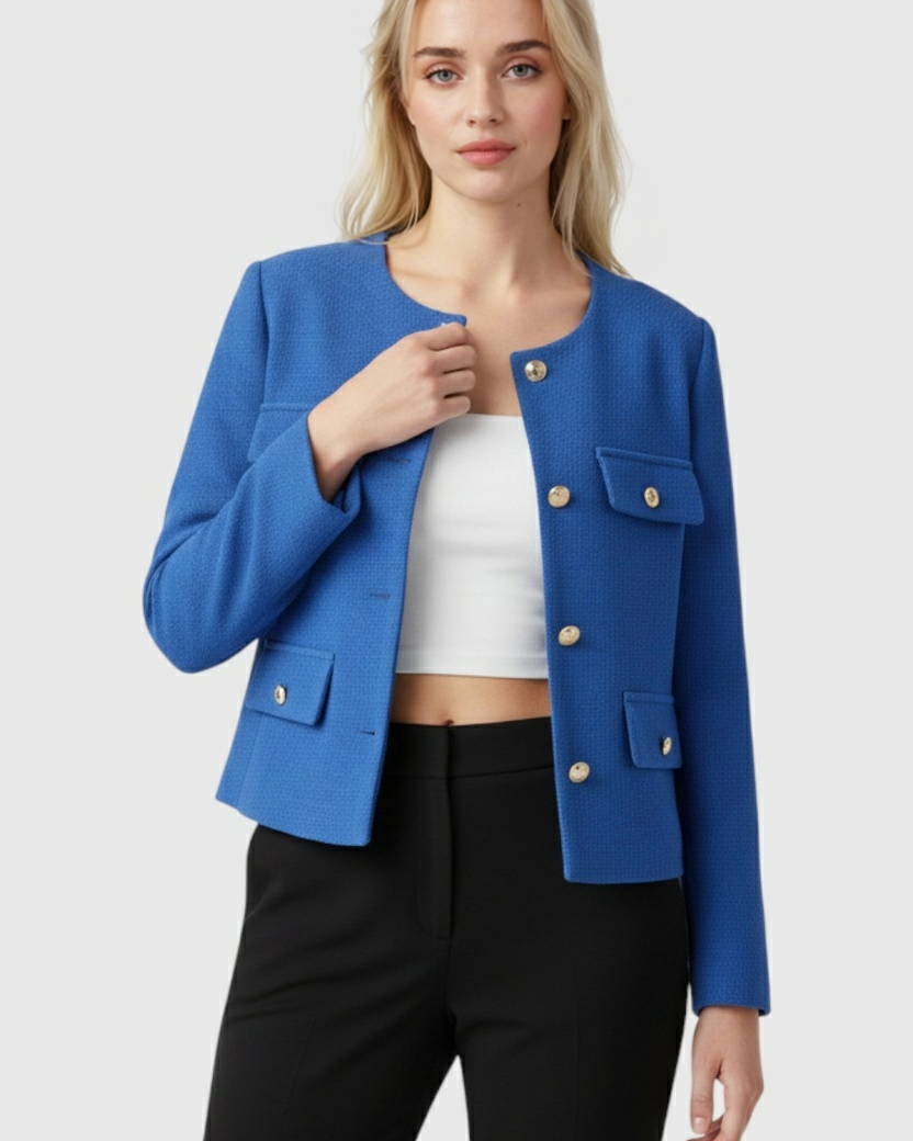 Lumina Wear Isabella blue winter jacket featuring a stylish design and versatile fit, perfect for cold weather.