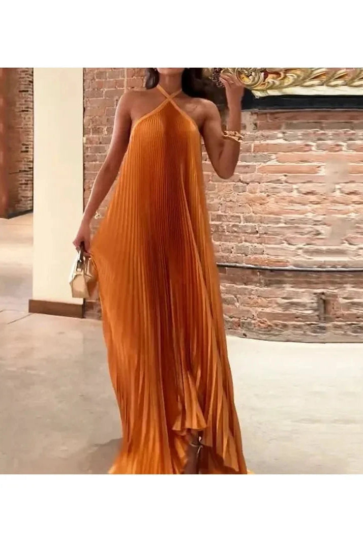 Kyla - Chic Pleated Halter Neck Maxi Dress