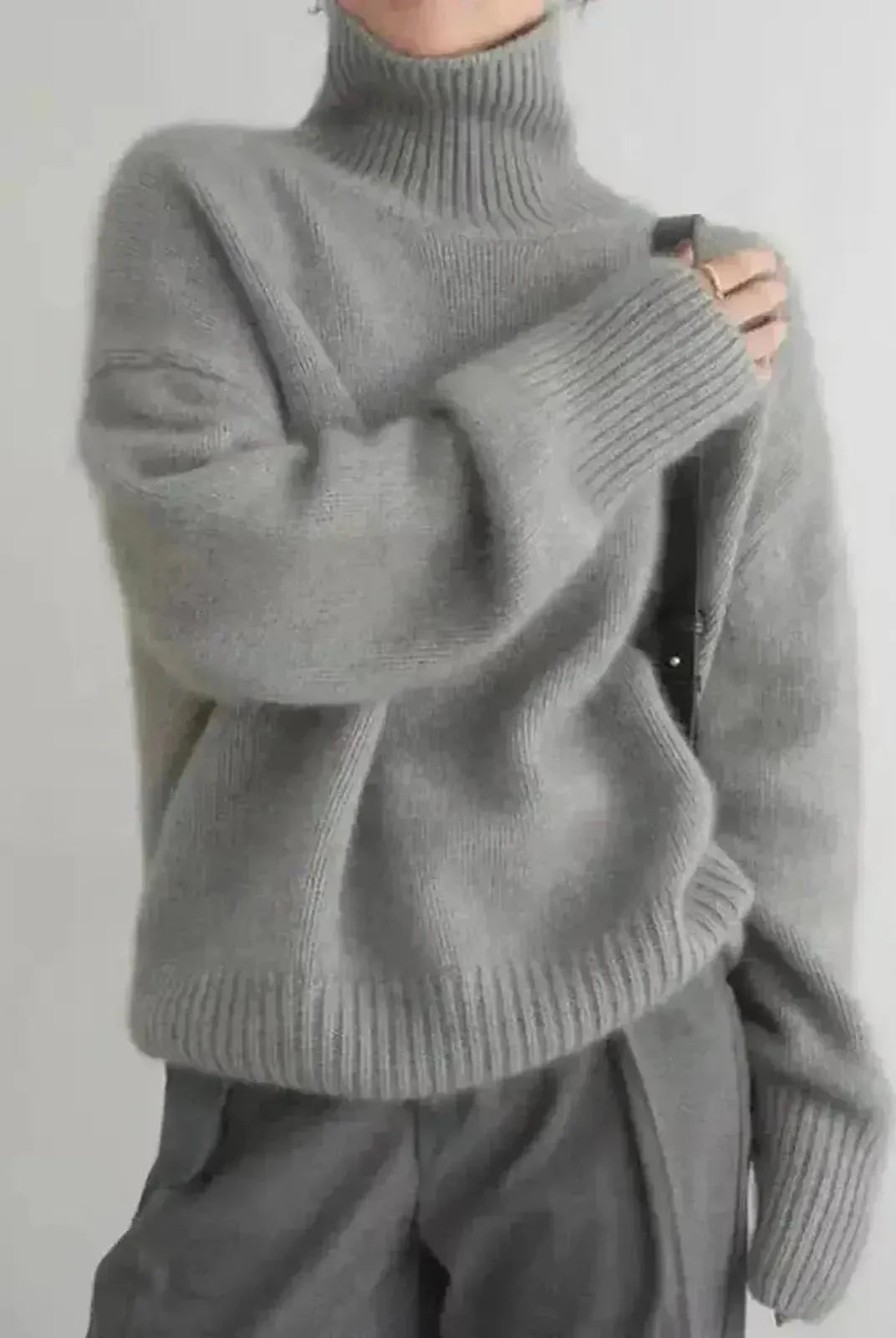 Lena - Turtleneck Sweater - Lumina Vancouver