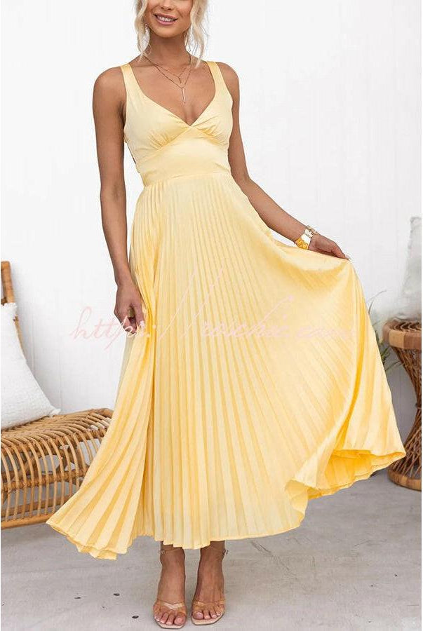Yellow Lumina Vancouver Lucy pleated dress, stylish and elegant with flowing fabric and a flattering fit.