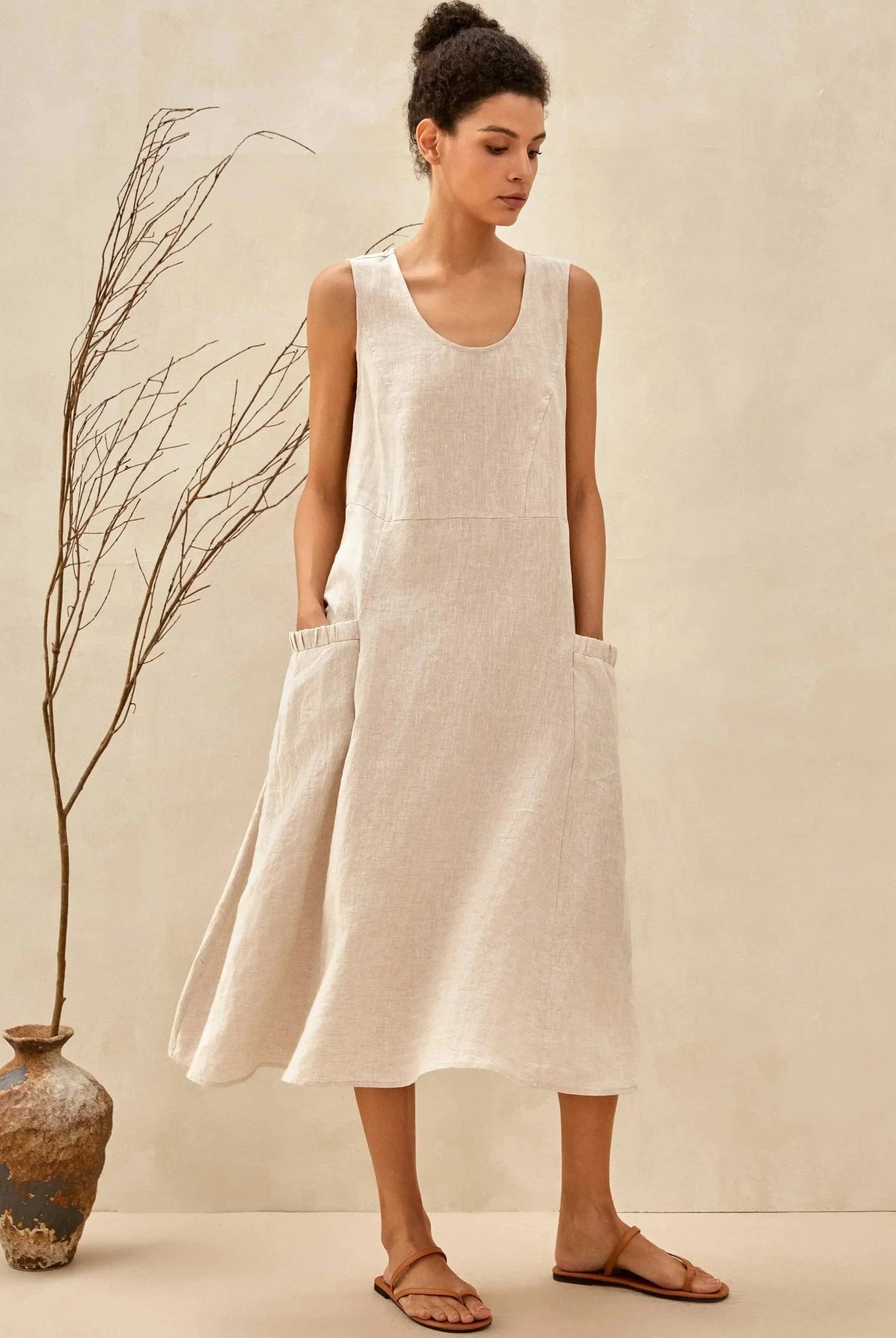 Lumina Wear Lulu elegant khaki dress with pockets, stylish and comfortable for everyday wear.