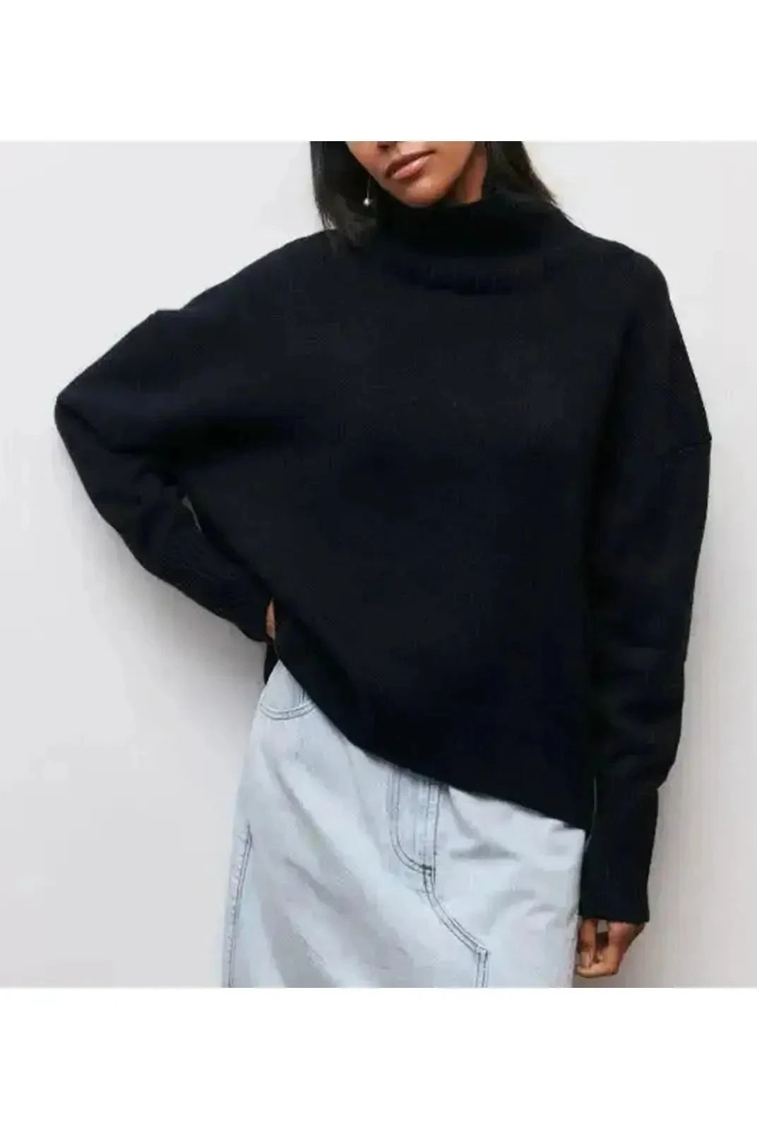 Mia - Cozy Turtleneck Sweater - Lumina Vancouver