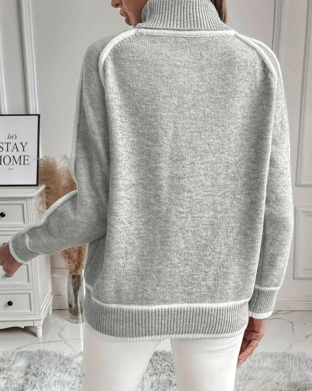 Lumina Wear Maura turtleneck sweater in cozy knit, featuring a fitted design and classic collar, perfect for cold weather.