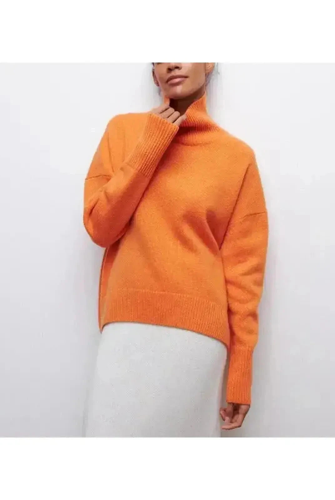 Mia - Cozy Turtleneck Sweater - Lumina Vancouver