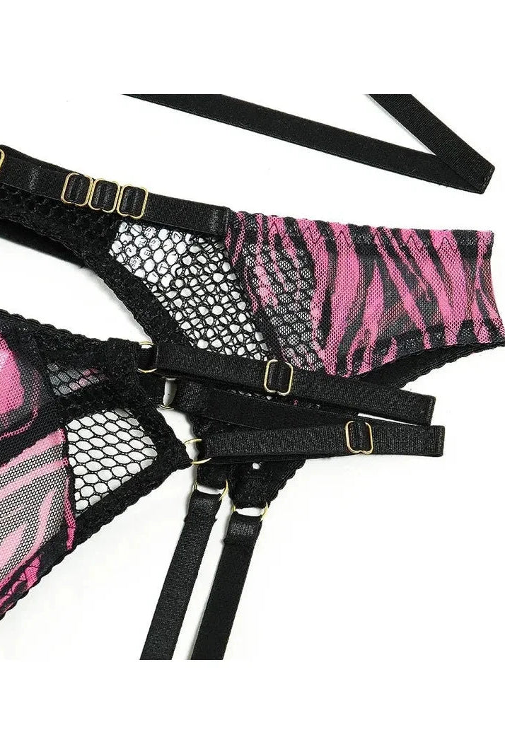 Lumina Wear Natalia's Lingerie Set featuring delicate lace bra and matching panties in a stylish lingerie design.