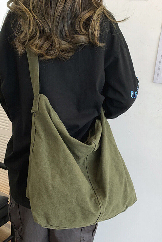 Noa beige canvas shoulder bag with oversized minimalist design by Lumina Wear, featuring a spacious, stylish handbag for everyday use.