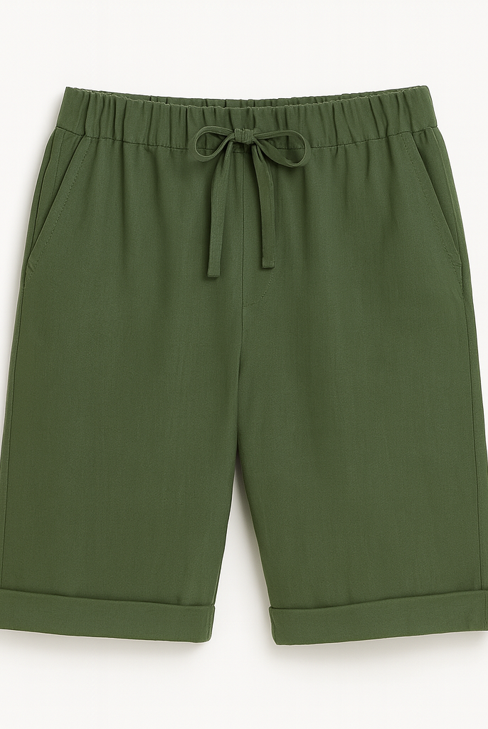 Black Serena Capri Trousers with drawstring from Lumina Wear, relaxed fit, casual style, lightweight fabric, suitable for everyday wear.