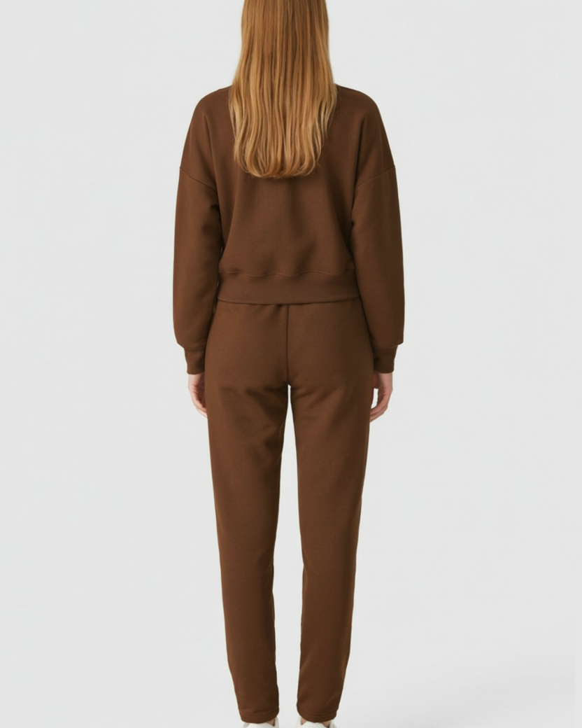 Lumina Wear Sophia cozy high-waist sweatpants and sweatshirt set with zipper detail in brown, showcasing a comfortable activewear look.