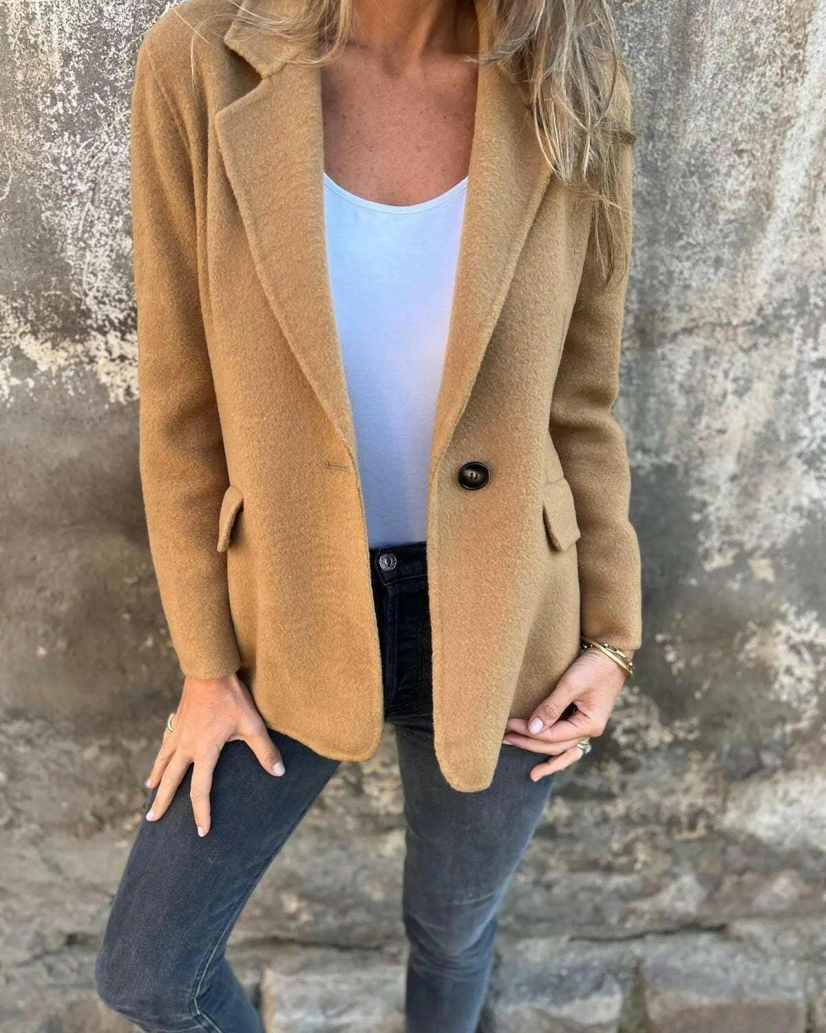 Suzanne casual blazer by Lumina Wear in apricot color, tailored fit with notched lapels and front buttons.