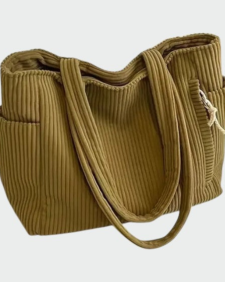 Lumina Wear Tilda minimalist tote bag in green with spacious interior, stylish handbag for everyday use.