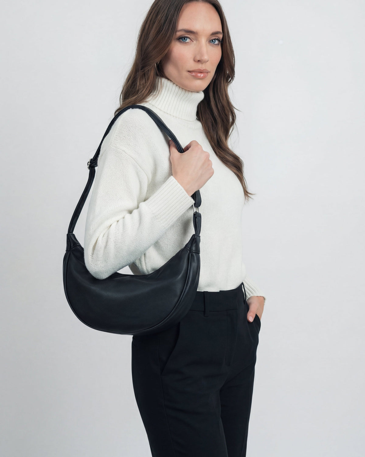 Lumina Wear Victoria chic adjustable belt handbag with multiple pockets, black leather, stylish and functional for everyday use.