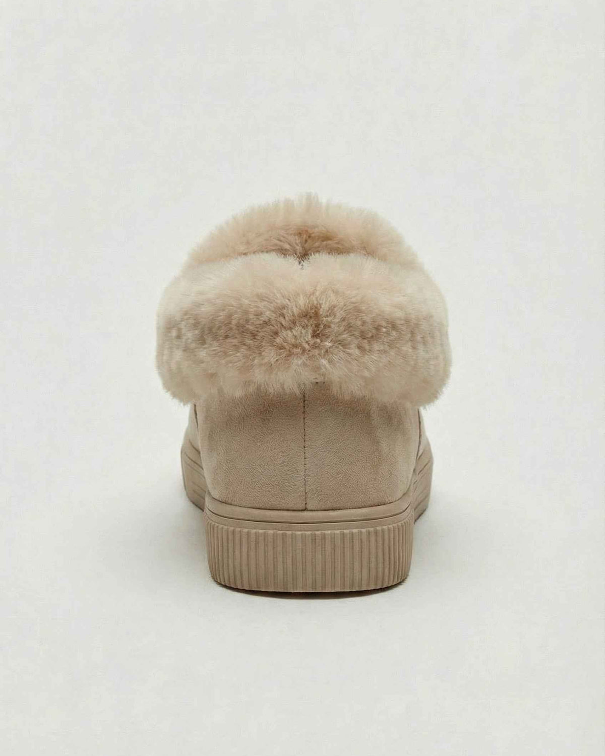 Victoria beige winter boots by Lumina Wear featuring a sturdy sole and warm lining, perfect for cold weather.