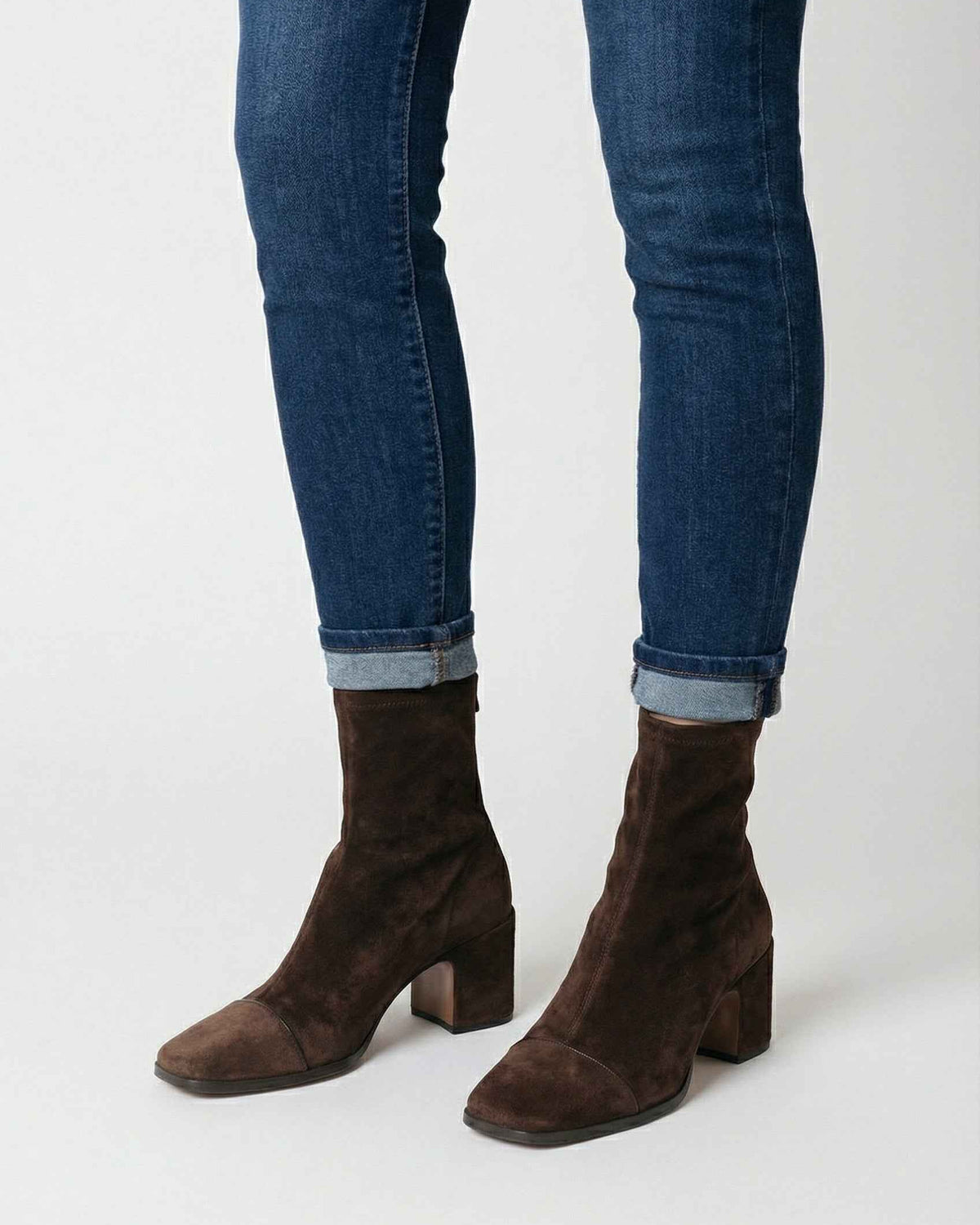 Victoria Lumina dark brown ankle boots with sleek block heels and stylish design, perfect for women’s fashion.