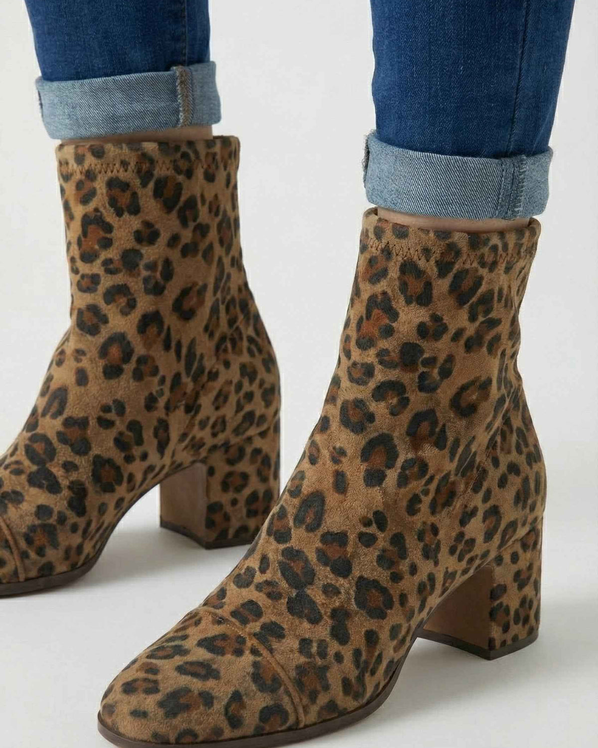 Victoria Lumina leopard print ankle boots with retro heel, stylish women's footwear featuring bold animal pattern and chunky heel design.