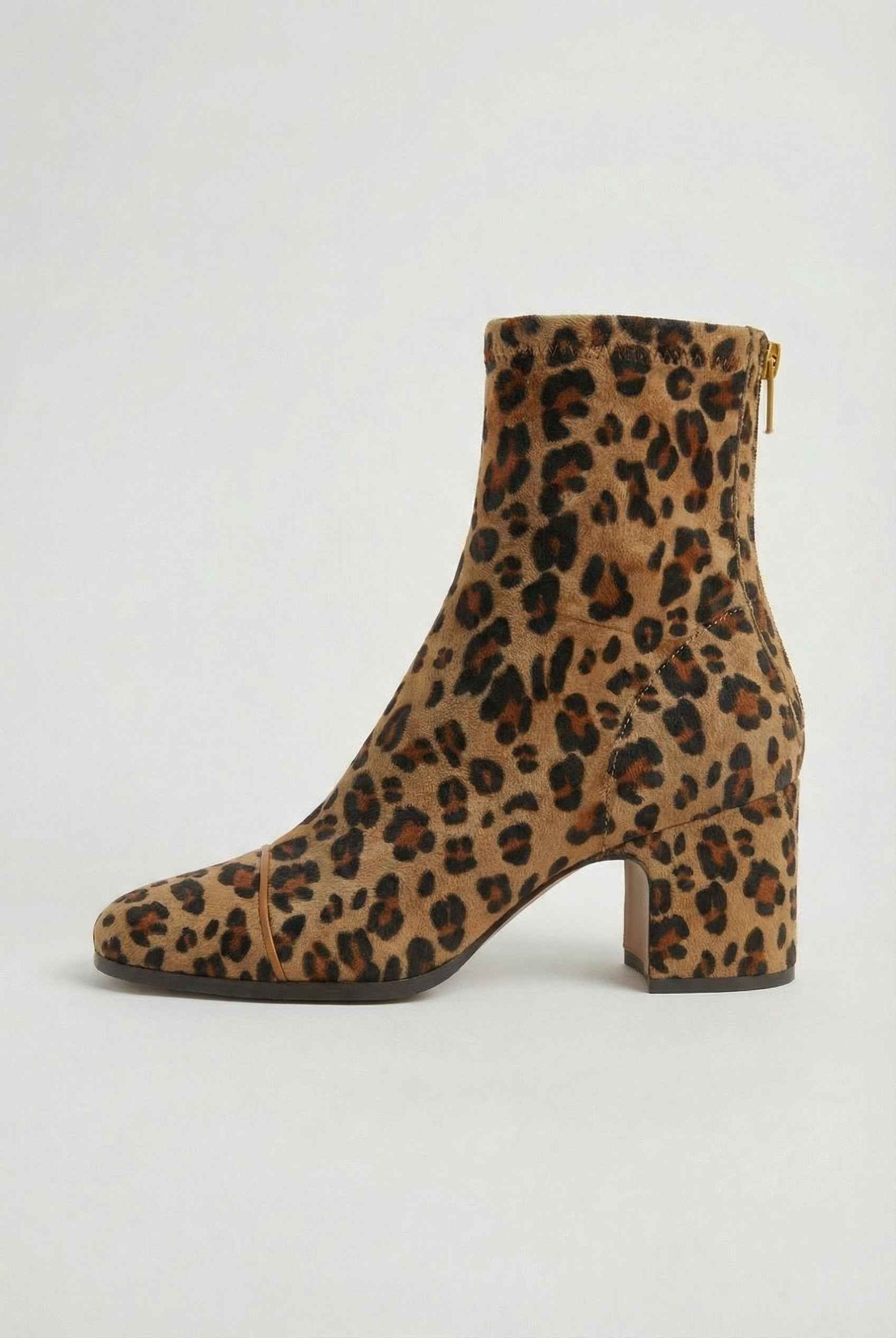 Lumina Wear Victoria women's ankle boots with chic leopard print, retro heel, and stylish design.