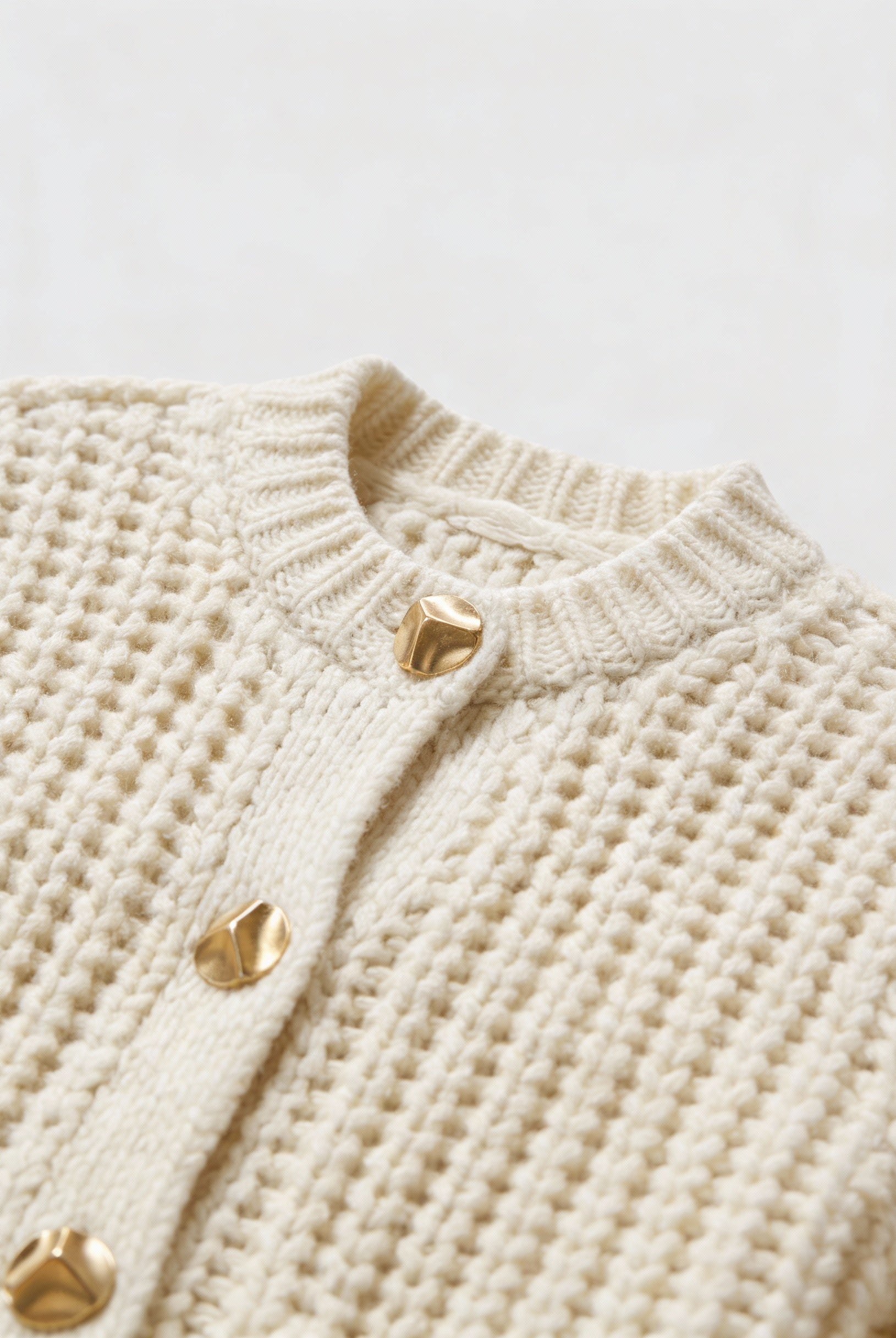 Lumina Wear Victoria cozy white long cardigan sweater with relaxed fit, displayed on a neutral background.