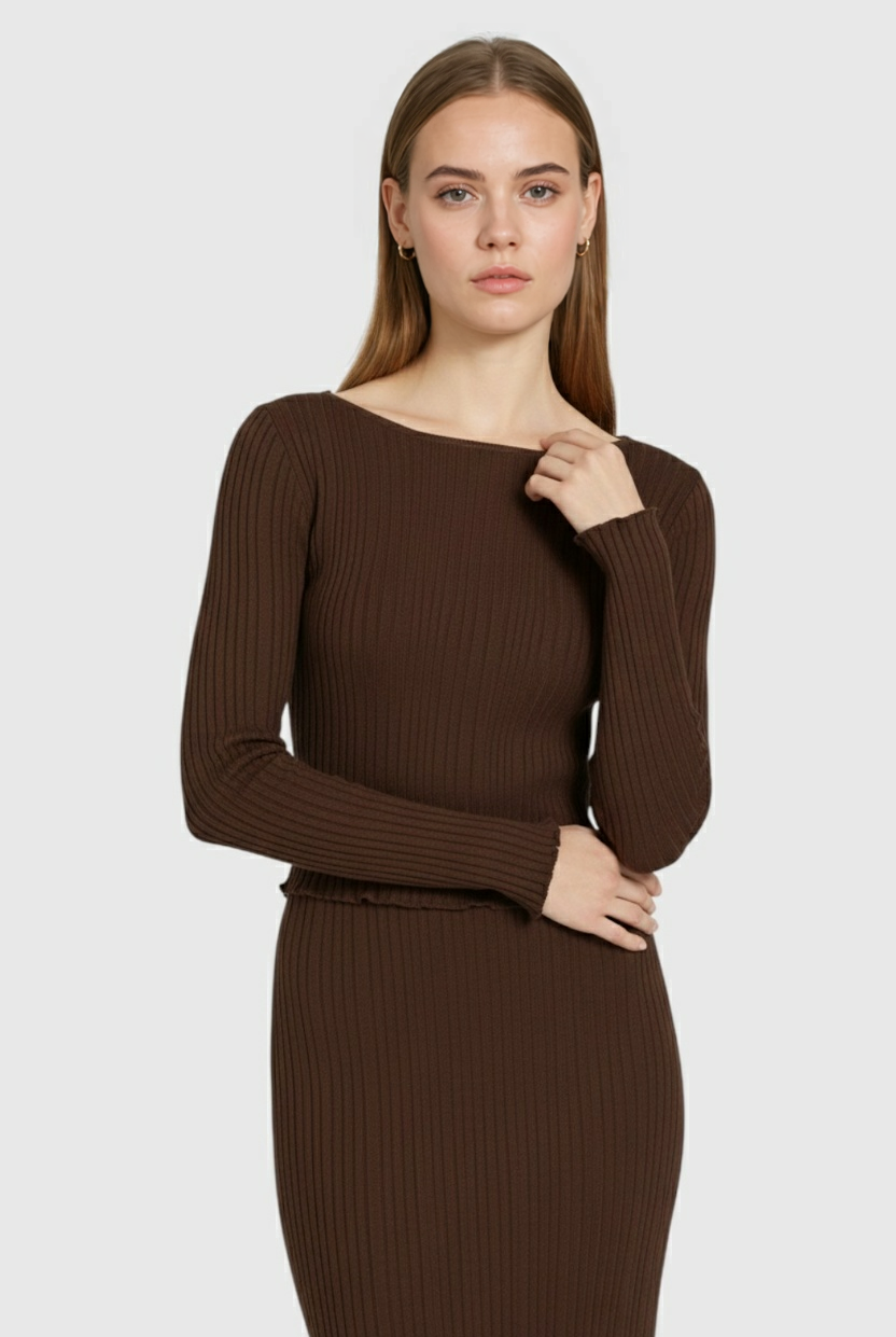 Elegant dark brown maxi skirt set by Lumina Wear featuring a flattering fit and stylish design, perfect for a sophisticated look.