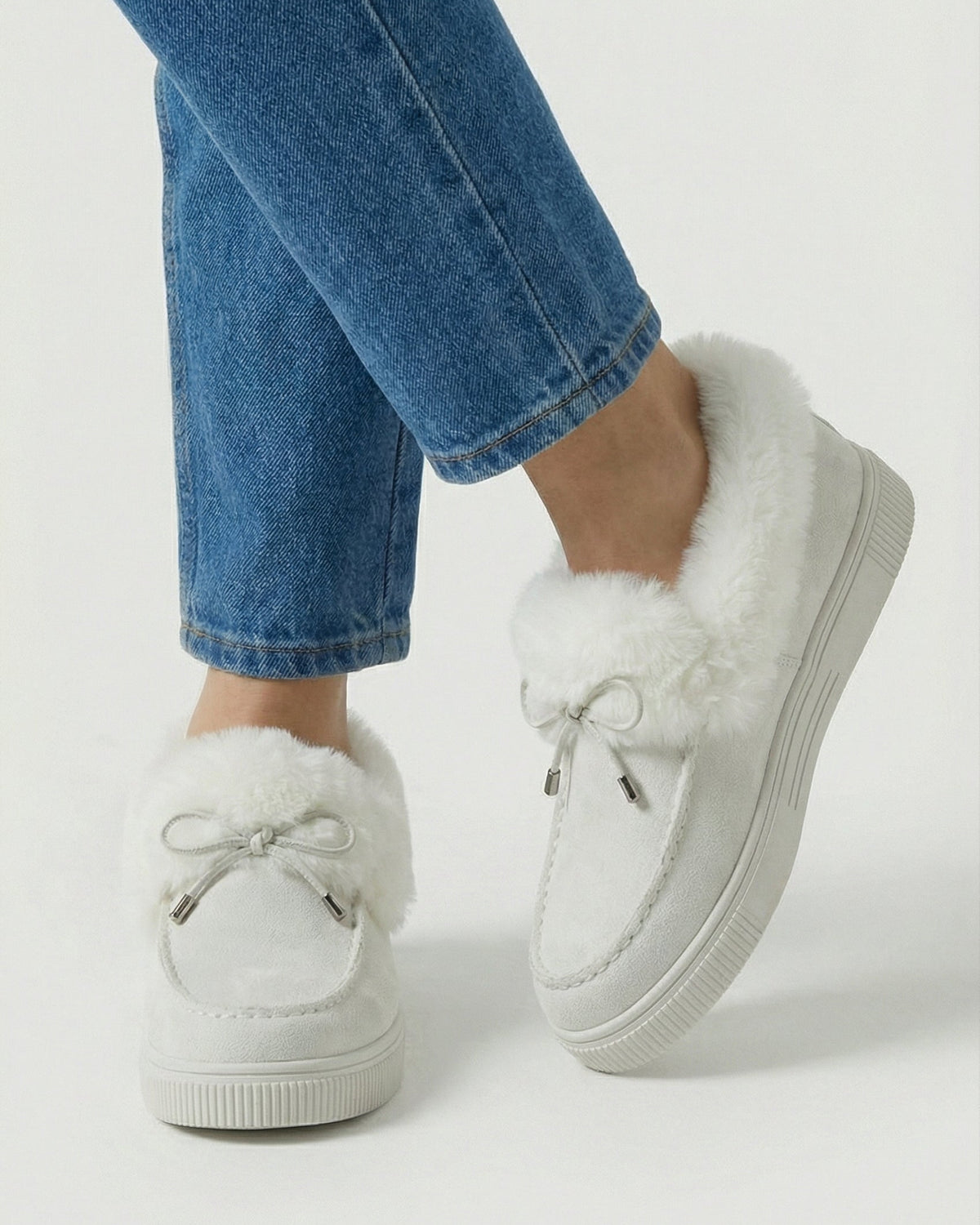 Lumina Wear Victoria insulated winter boots with cozy lining, stylish white boots perfect for cold weather comfort.