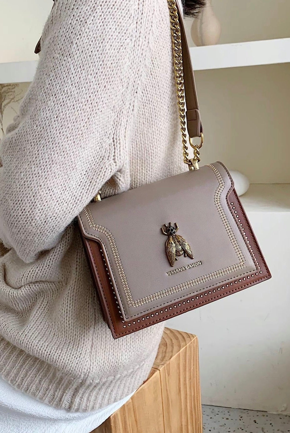 Khaki Victoria Lumina structured chain handbag with elegant detailing and chic accents, perfect for sophisticated style.