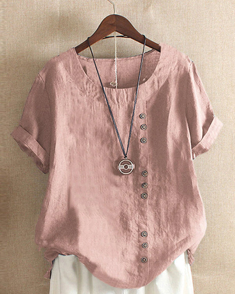Beatrice Lumina casual blouse with relaxed fit and button details, featuring soft fabric and stylish design.