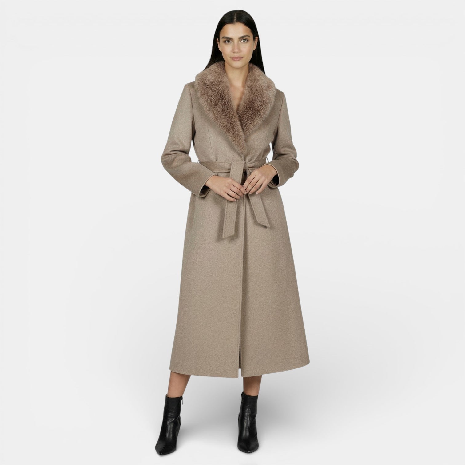 Lumina Wear Isabella long wool coat with a stylish fur collar, designed for women, shown in a close-up of the elegant outerwear.