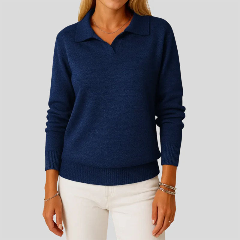 Sofia Amoretti Lumina knit sweater with relaxed polo collar, ribbed cuffs, in soft fabric, styled for a casual look