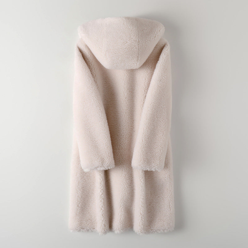 Lumina Wear Sofia plush oversized teddy winter coat with hood, featuring soft, cozy fabric and a stylish, relaxed fit for women.