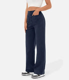 Elsa Lumina Wear high-waist black trousers with pockets, stylish and comfortable for everyday wear, shown on a model.