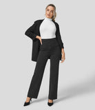 Elsa Lumina Wear high-waist black trousers with pockets, comfortable fit, casual style, shown on a model.