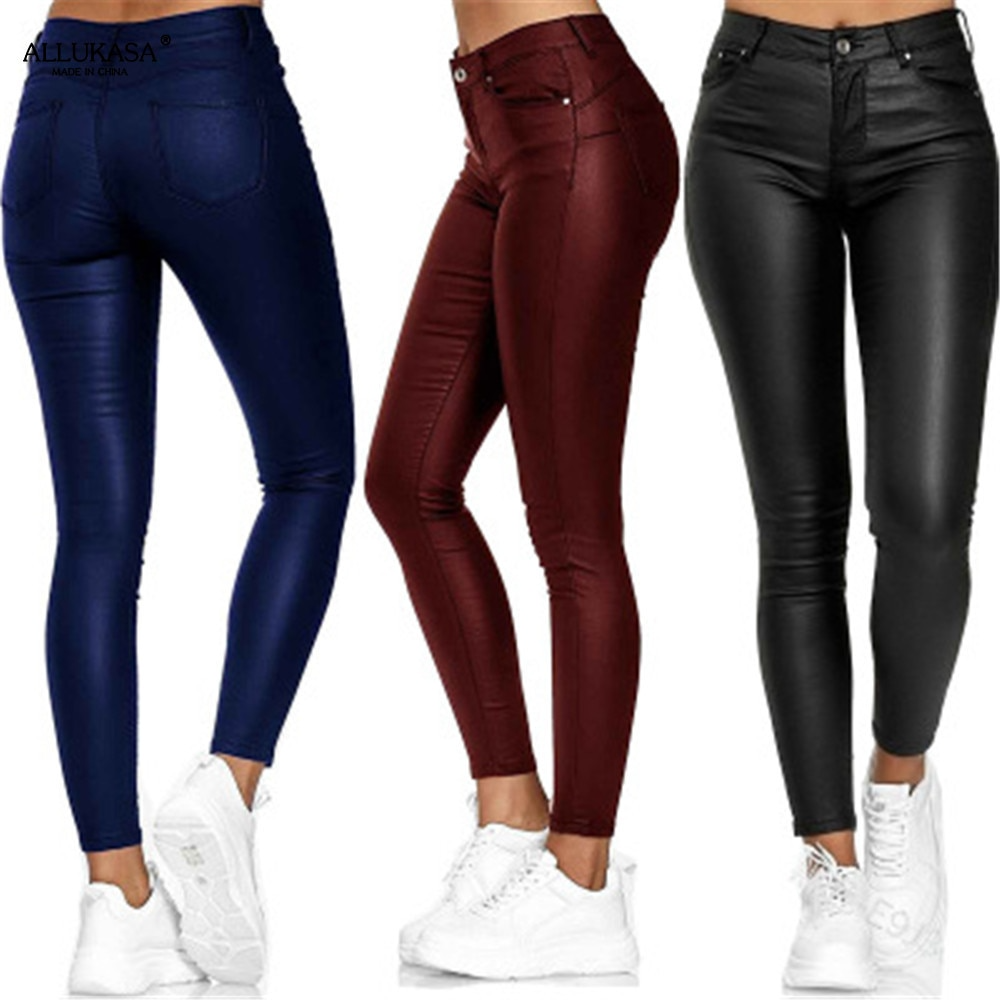 Black Isabella Lumina Wear stretch leather trousers, stylish and fitted pants for effortless chic.