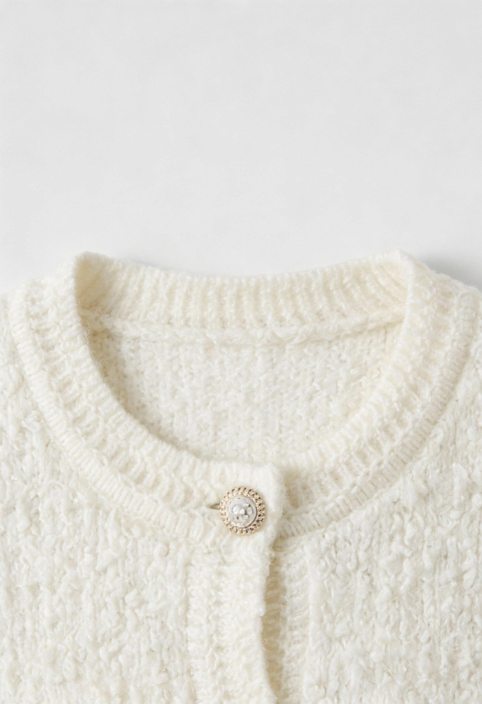 Isabella Lumina cozy open-front cardigan with ribbed details, soft knit sweater perfect for casual wear and layering.