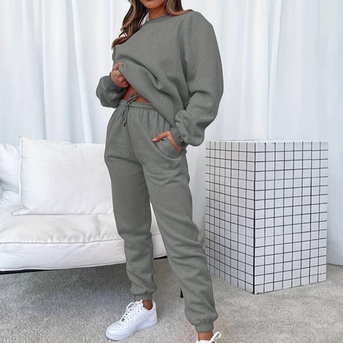 Black Jenna relaxed minimalist sweat set with jogger pants from Lumina Wear, casual and comfortable for everyday wear.