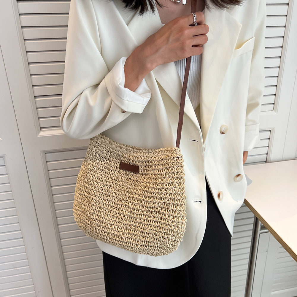 Léandre beige straw shoulder bag with vegan leather accents by Lumina Wear, stylish handbag with a chic design and practical size