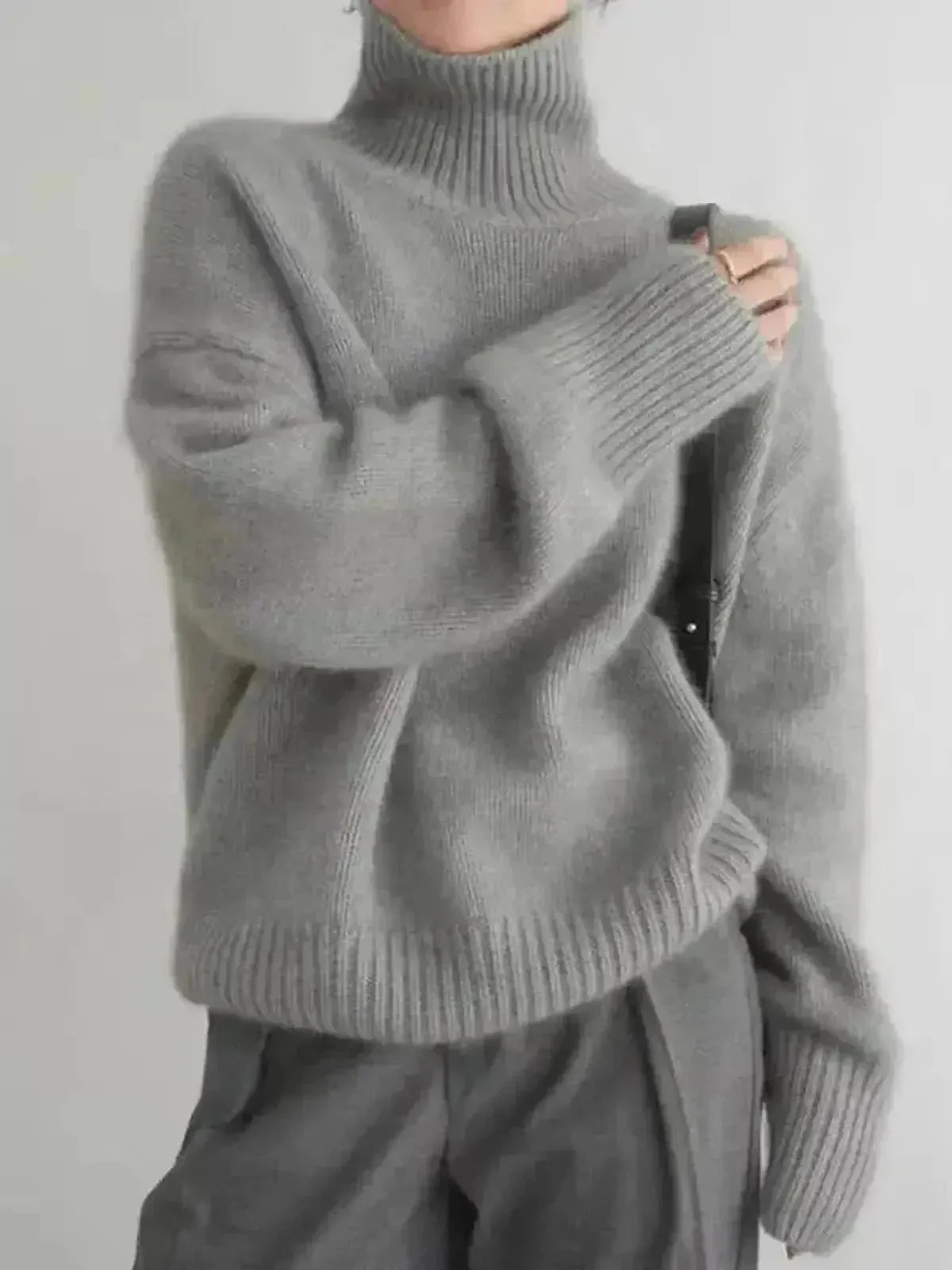 Lena - Turtleneck Sweater - Lumina Vancouver